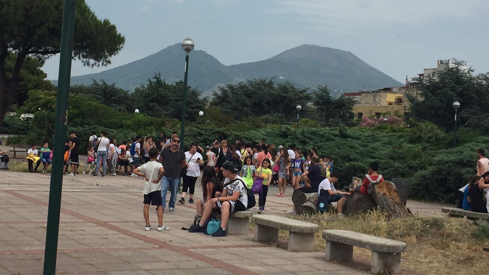Il Vesuvio, parte inscindibile della storia e della cultura di Napoli