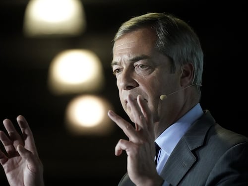 Farage e Murdoch: via all'attacco contro la Bbc