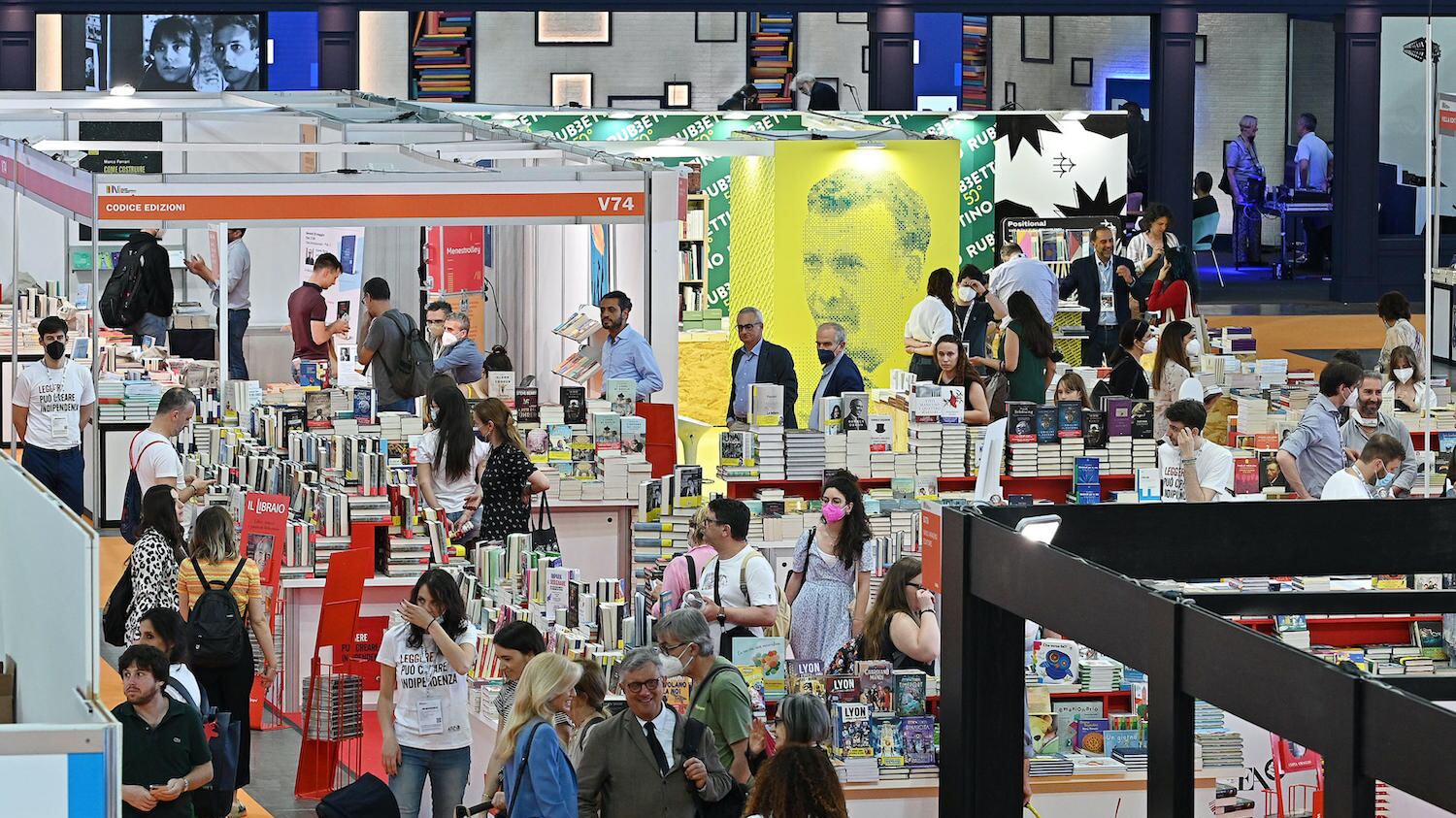 Salone del libro e Circolo dei lettori: non regaliamoli alla sinistra