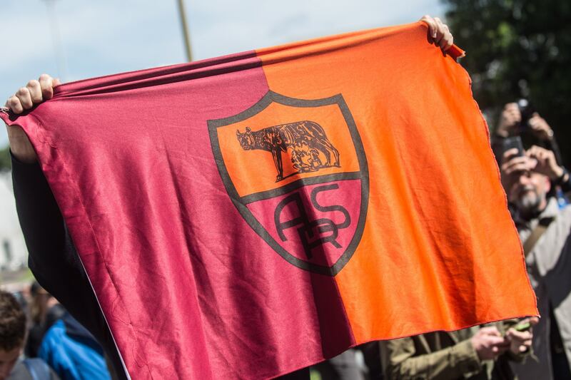 I tifosi della Roma protestano per De Rossi 7