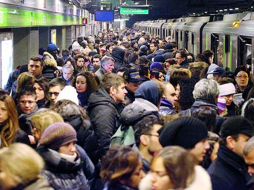 Incidenti e guasti in metrò Adesso indaga la Procura