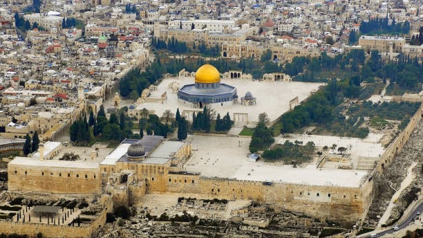 Netanyahu limiterà l'accesso alla Spianata agli arabo-israeliani: i rischi della mossa