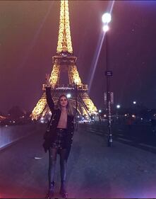Chiara Ferragni hot, la gonna è inguinale 25