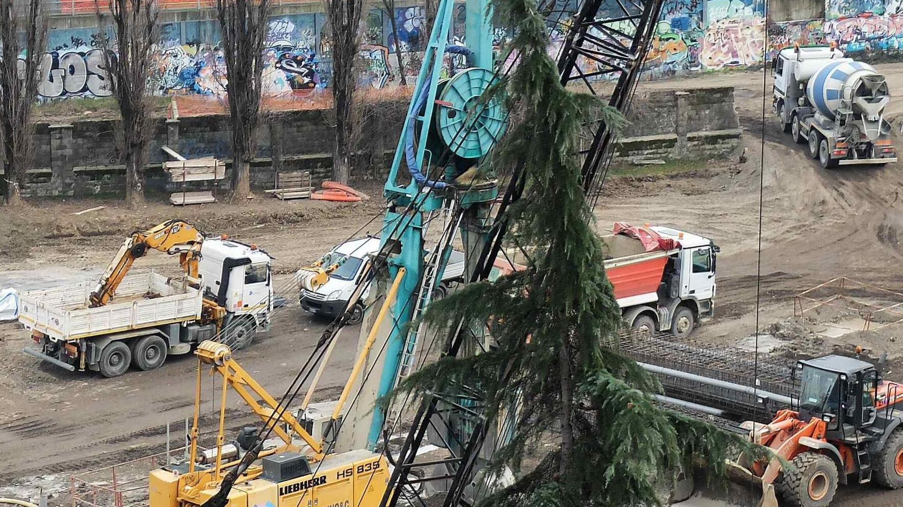 Guerra ai cantieri della M4 E l'assessore gioca in casa