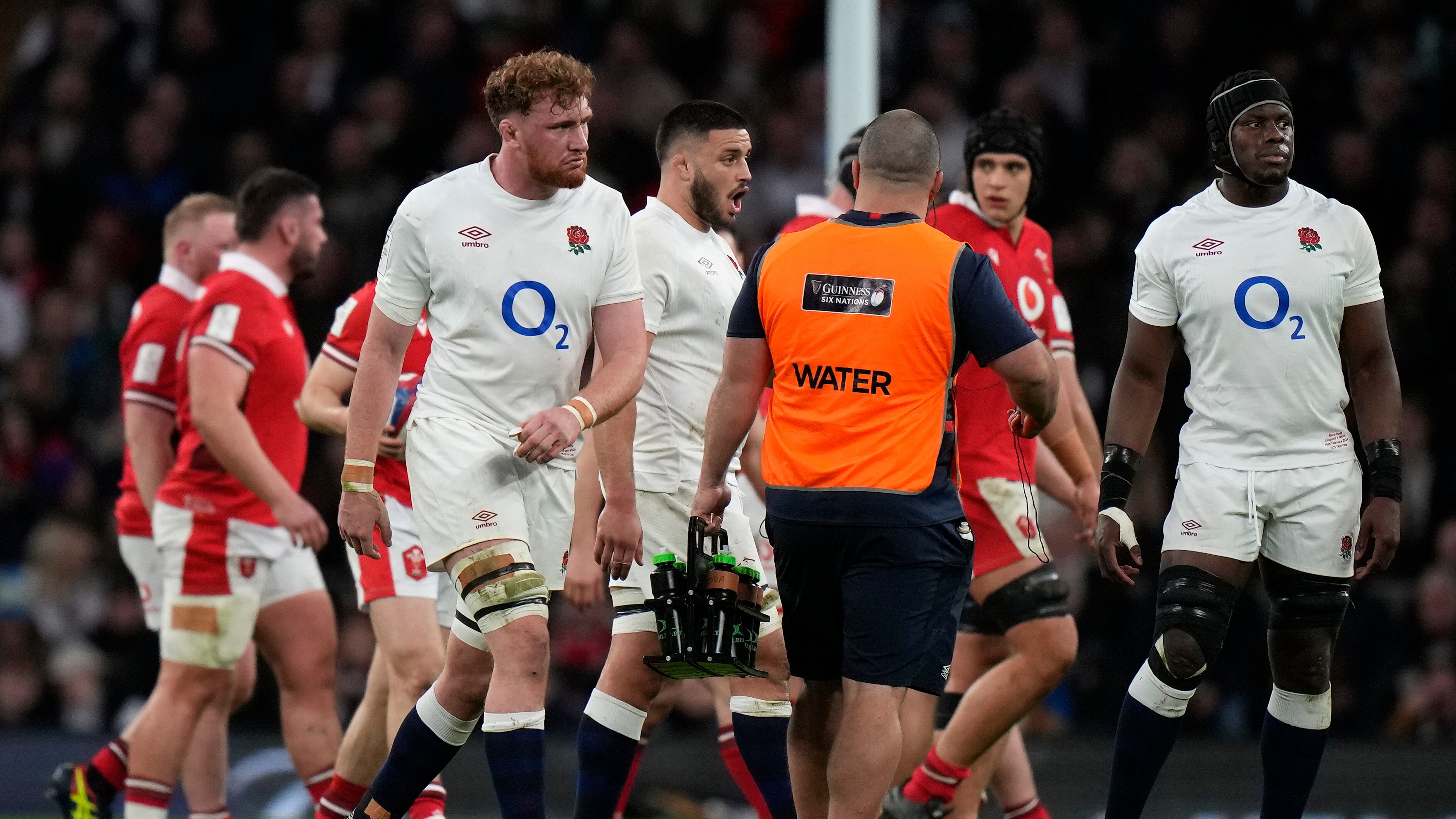La beffa del rugby "alcohol free" fa infuriare i tifosi di Twickenham