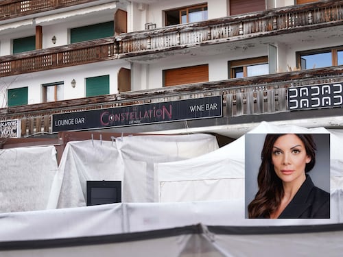 La rivelazione su Crans-Montana: "Jessica Moretti filmava la festa con il cellulare, fu tra i primi a uscire"