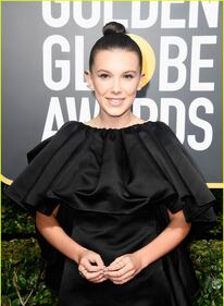 Millie Bobby Brown: foto abito hot 14
