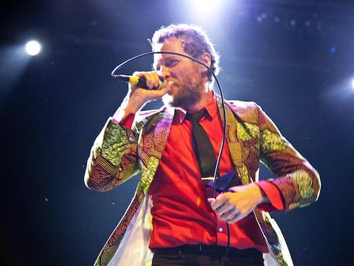 Jovanotti, annullato il concerto di Barletta: area non idonea per la presenza di amianto