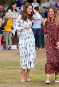 Kate Middleton circondata dai bimbi: foto 2