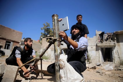 Siria, un iPad per calibrare il mortaio 8