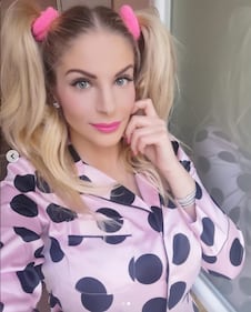 Francesca Cipriani nuda in quarantena 8