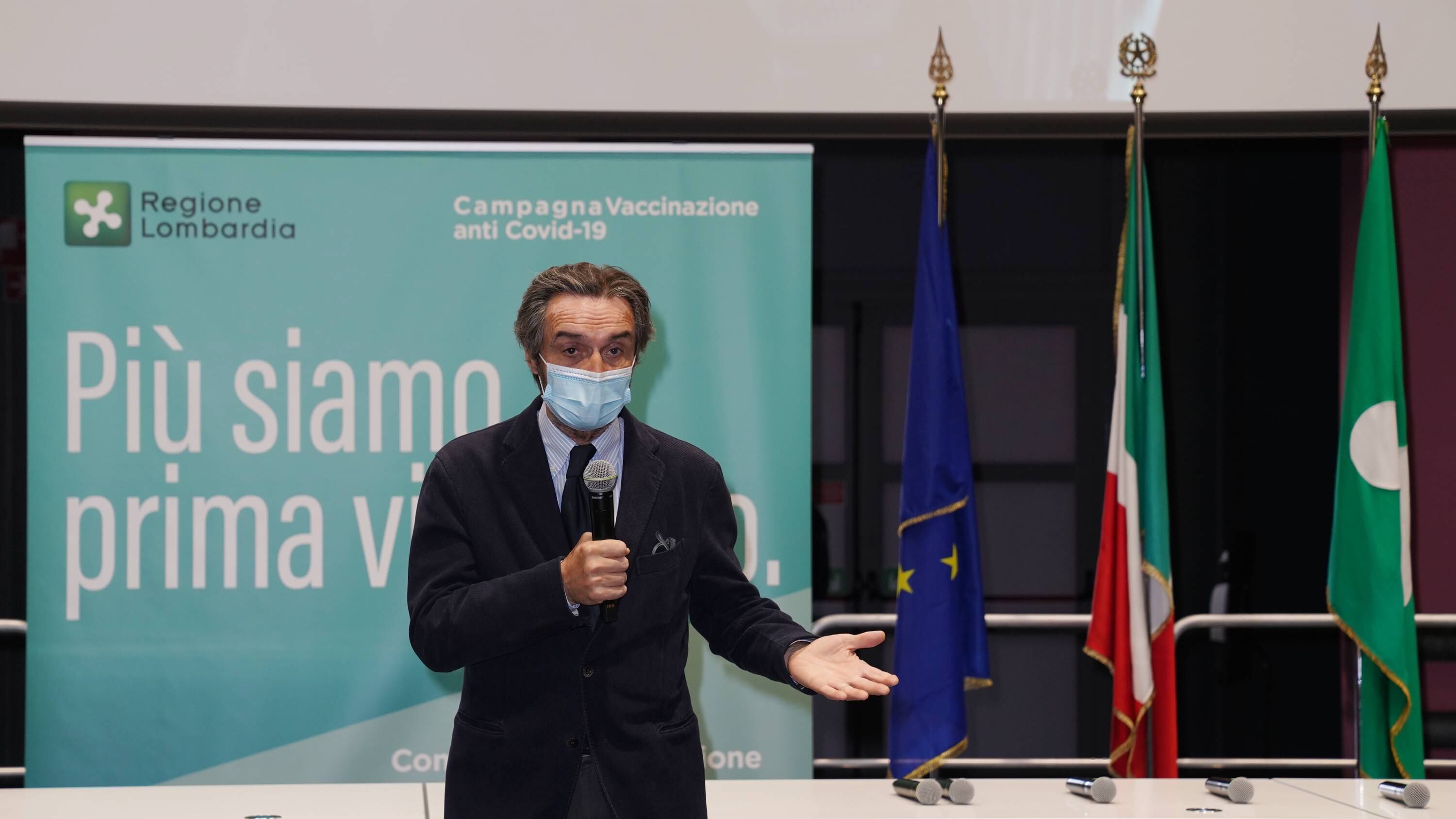 Camici, altre accuse a Fontana: indagato per autoriciclaggio