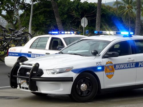 Tragedia a Honolulu: uomo apre il fuoco e uccide due poliziotti