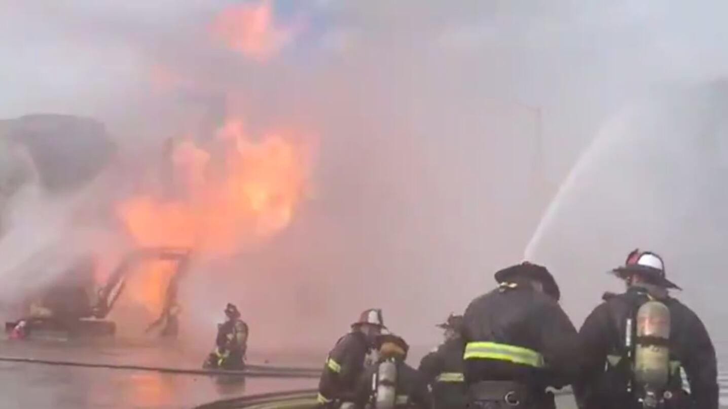 Paura a San Francisco: 5 edifici in fiamme per esplosione linea di gas