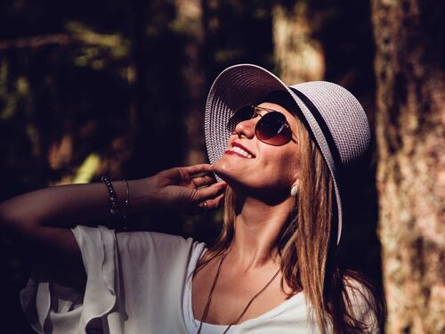 Come proteggere gli occhi dai raggi ultravioletti del sole