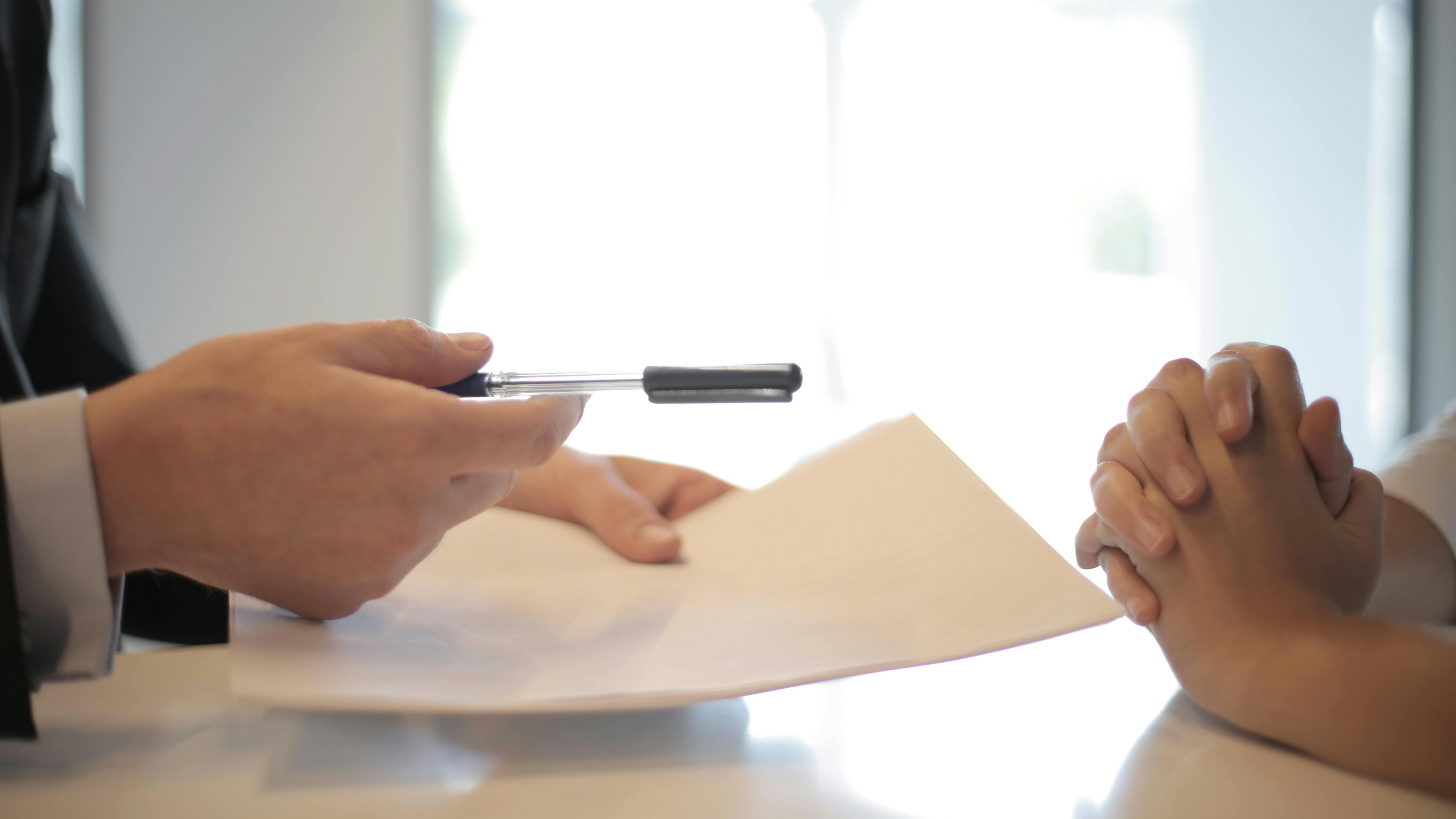 Accordi pre-matrimoniali, via libera della Cassazione
