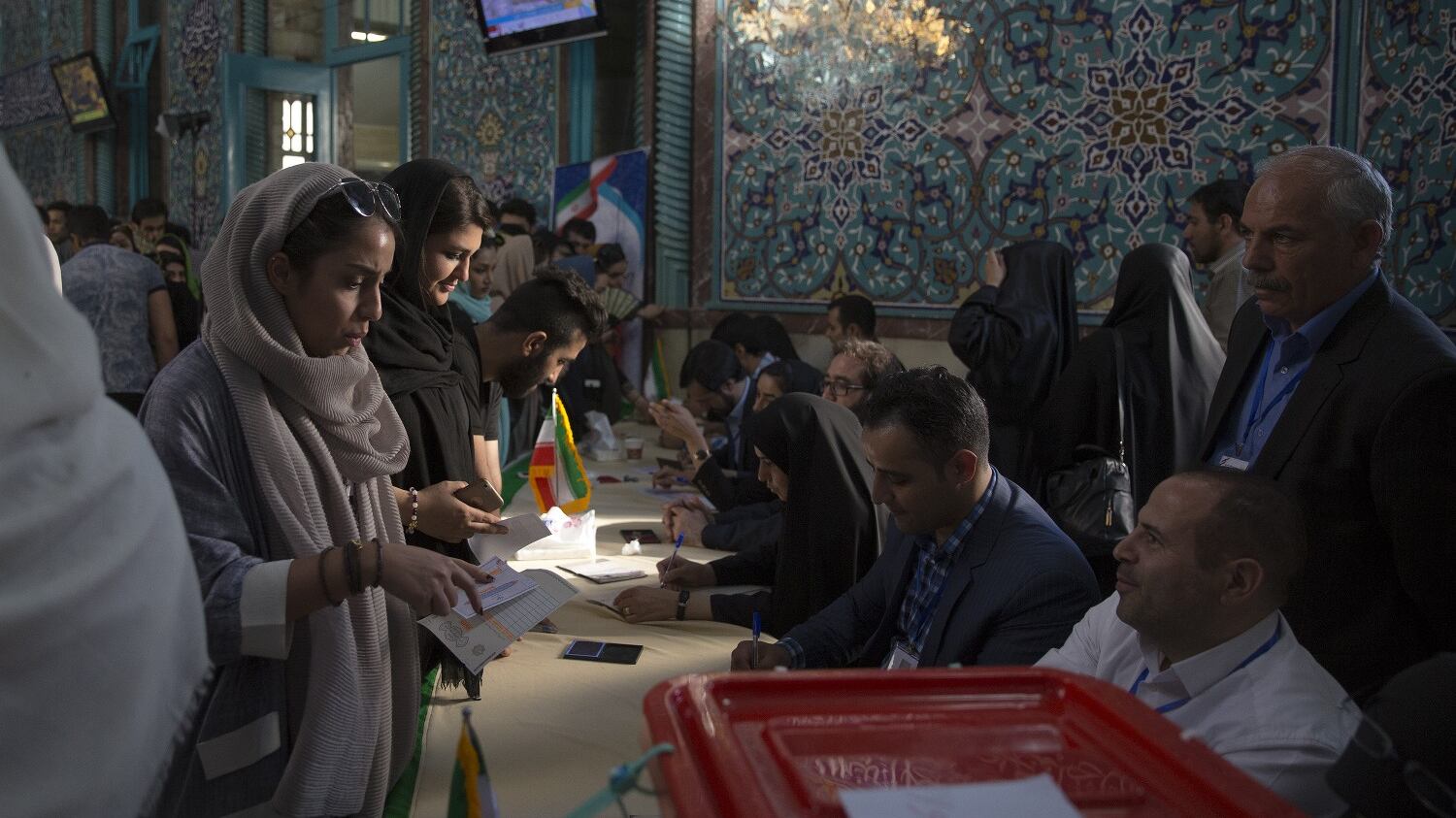 L'Iran conferma Hassan Rouhani e sceglie la via del riformismo