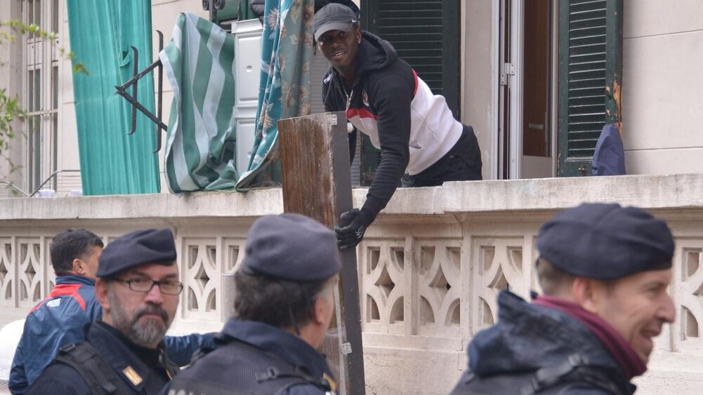 L'ira della Polizia per il "30 politico" a chi protesta