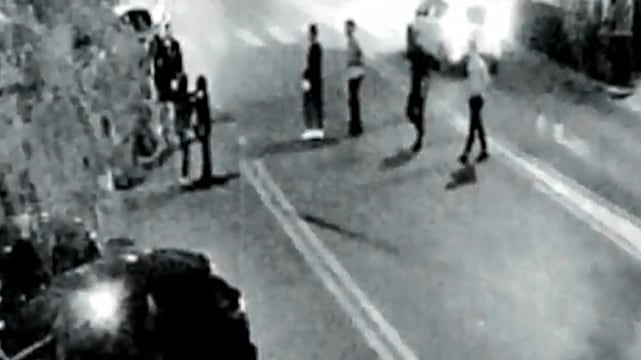 "Ci insegnavano a uccidere l'avversario". La foto che incastra i Bianchi