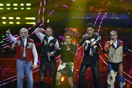 Sanremo 2024: ecco il look della terza serata del Festival dai Bnkr44 1