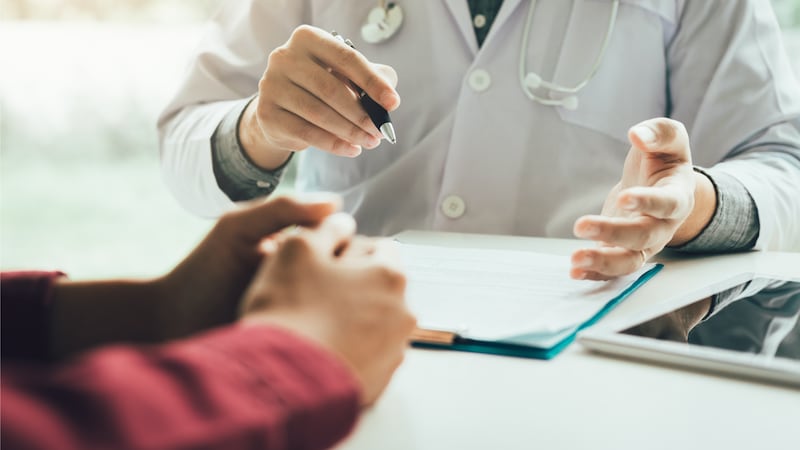 False certificazioni mediche per stranieri nei Cpr, perquisiti oltre 20 studi medici