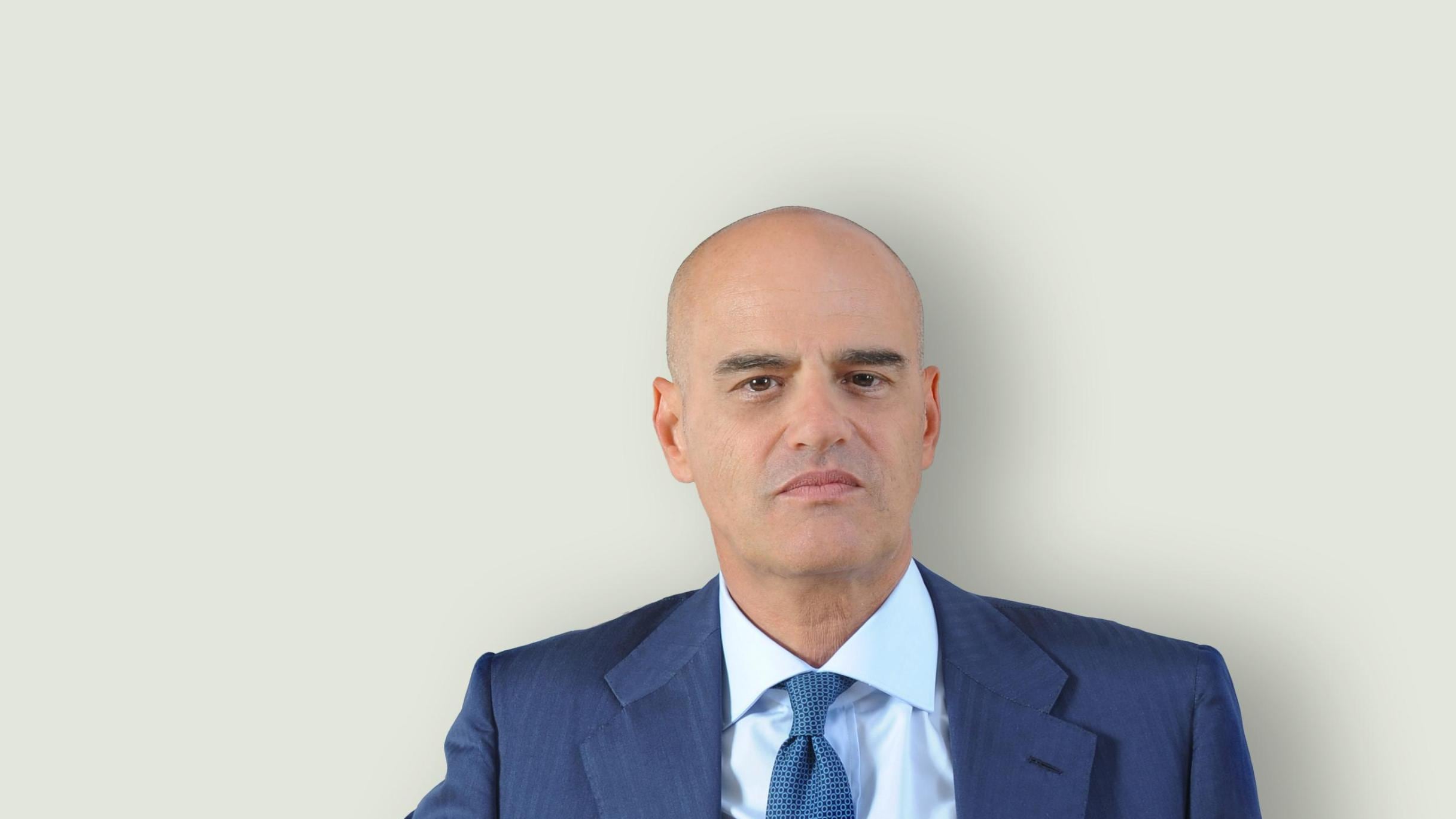Descalzi-Scaroni: Ora il caso Eni diventa telenovela