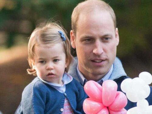 Kate Middleton non pettina mai la figlia Charlotte. Ci pensa papà William