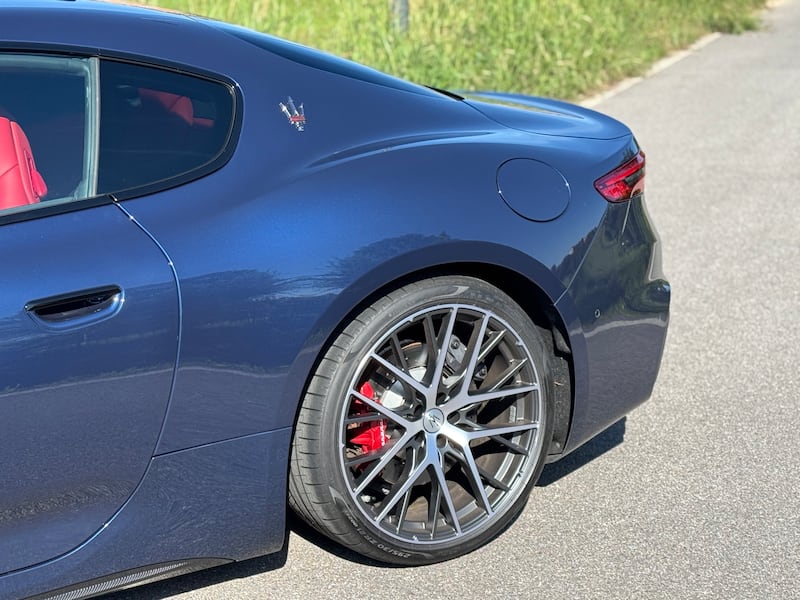 Maserati Granturismo Trofeo: la gallery dell'elegante GT italiana da 550 CV 9