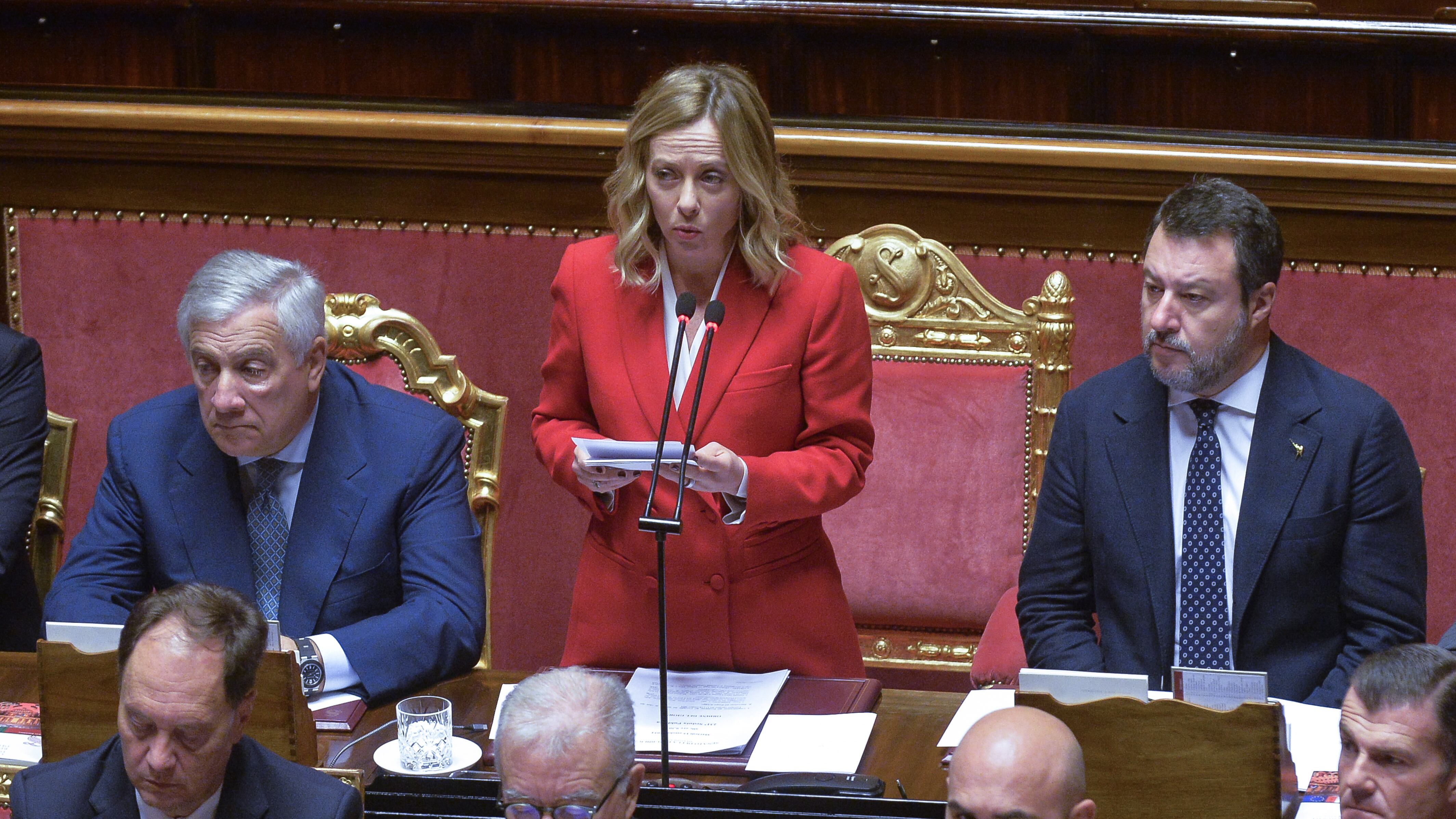 Un vertice segreto del centrodestra lima le distanze su Rai e guerra