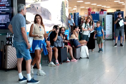 I disagi dei passeggeri all'aeroporto di Catania