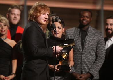Grammy 2016: è di Ed Sheeran la canzone dell'anno. Foto 6