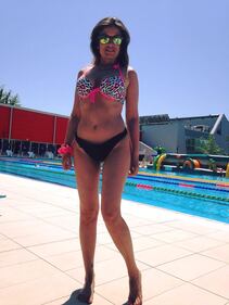 Sara Tommasi torna sexy in bikini 8