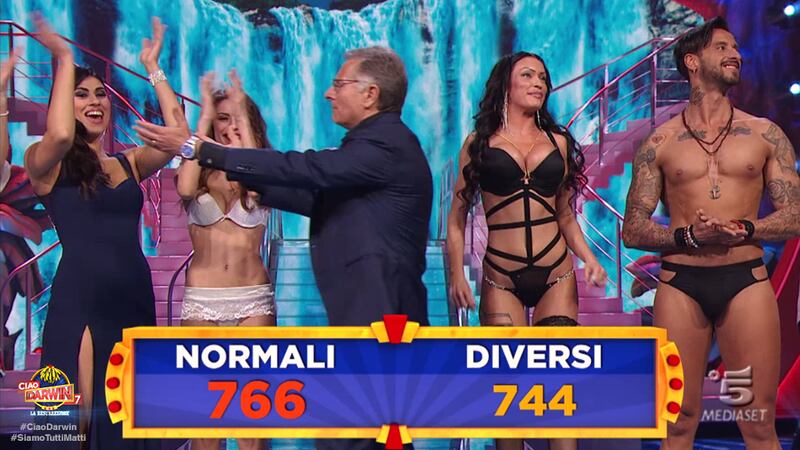 Ciao Darwin, i meme su Facebook 2