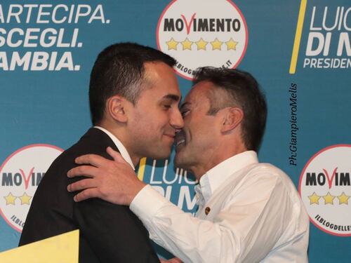 "O va in barca o in Parlamento". Ira M5S sul deputato Mura