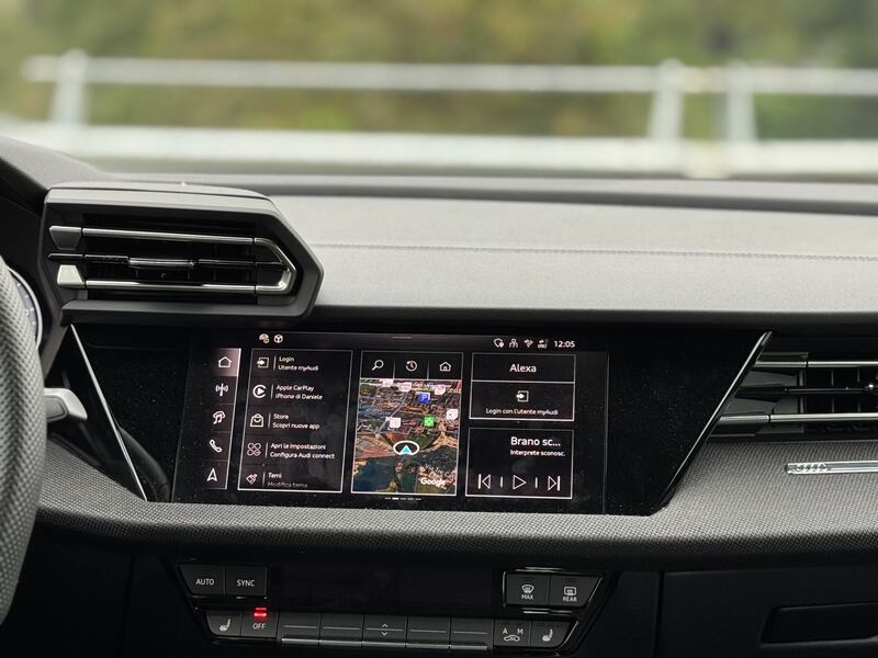 Audi A3 Allstreet: guarda la gallery della nuova compatta ibrida tedesca 17