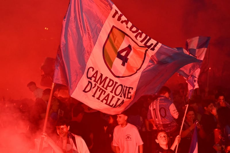 Napoli campione d'Italia: inizia la festa scudetto 3