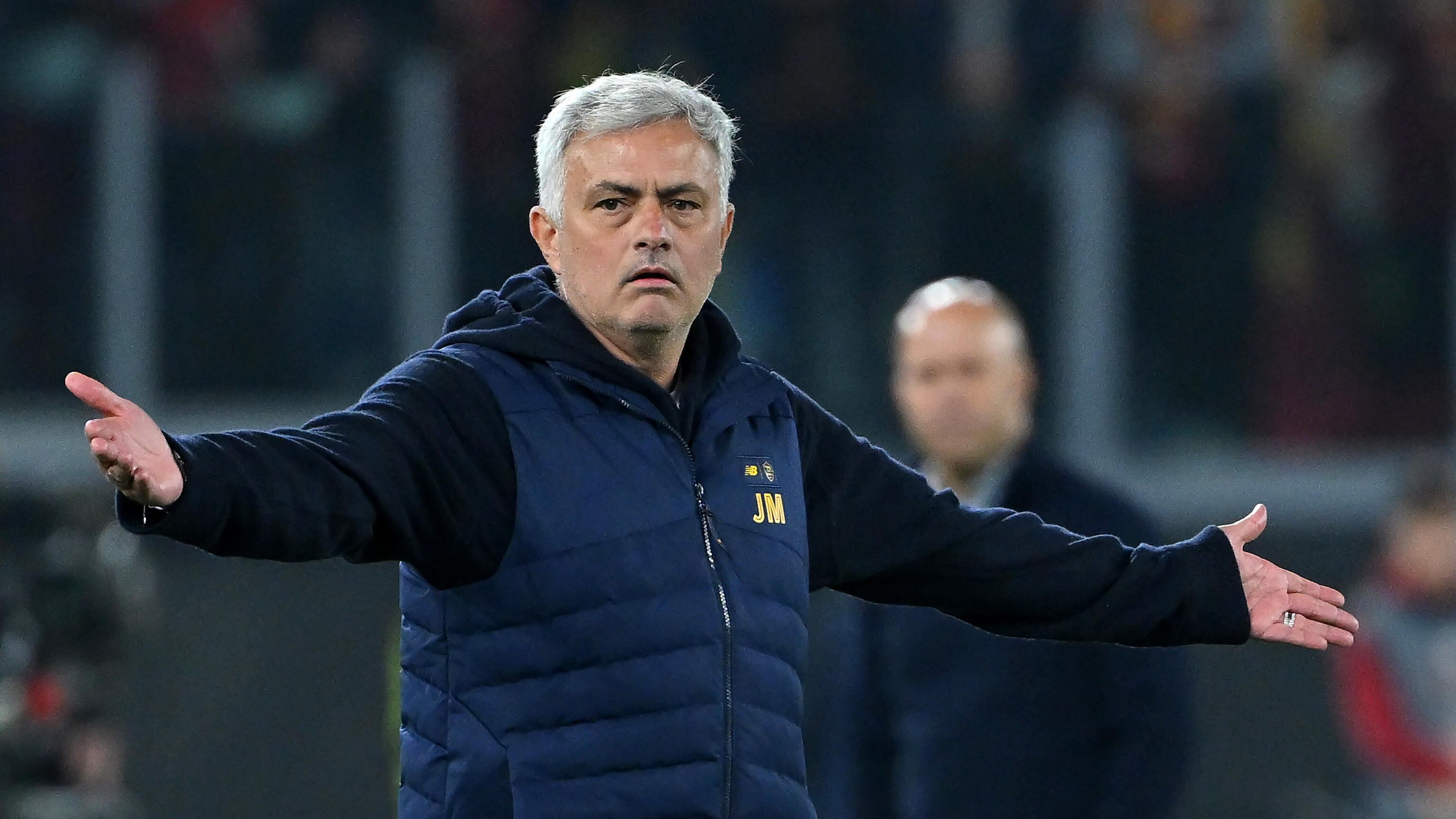 Mou fa 100 con i giallorossi e sfida la Dea