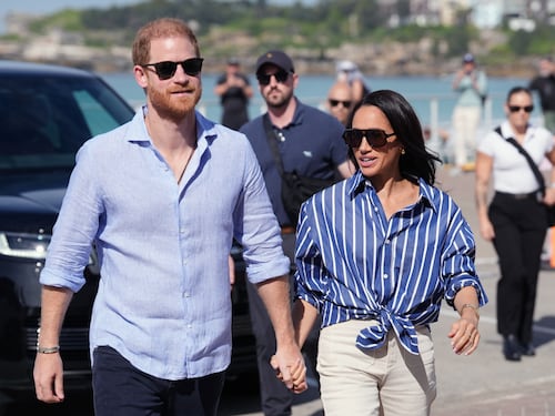 Tabloid e sicurezza, salasso Harry. Ma Meghan torna a recitare