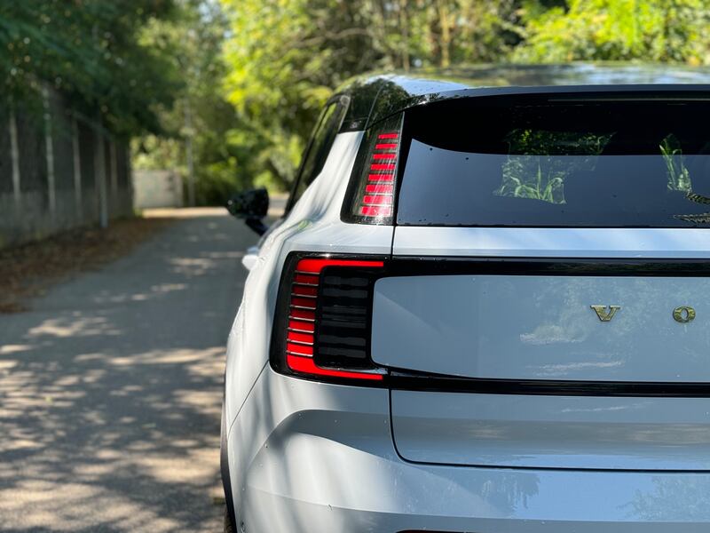 Volvo EX30, guarda la gallery del nuovo suv elettrico premium 7