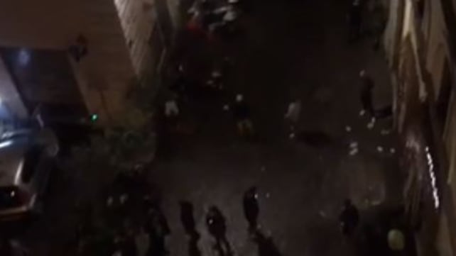 Celerini schierati per evitare assembramenti