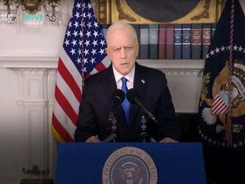 Crozza nuovo "eroe" dei trumpiani: cosa c'è dietro il successo negli Usa