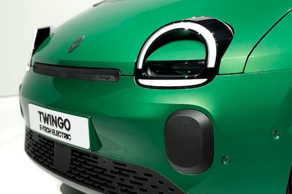 Nuova Renault Twingo E-Tech: guarda la gallery 15
