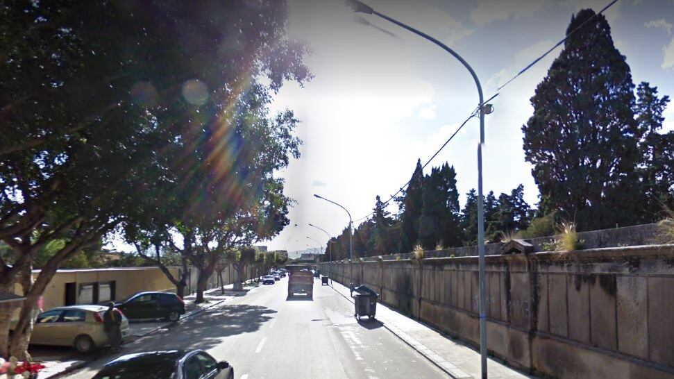 "Esplodono le bare": è allarme al cimitero di Palermo