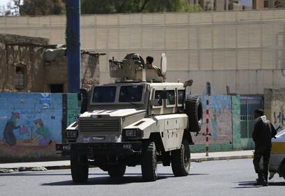 Scontri a Sana'a tra ribelli e guardia presidenziale 12