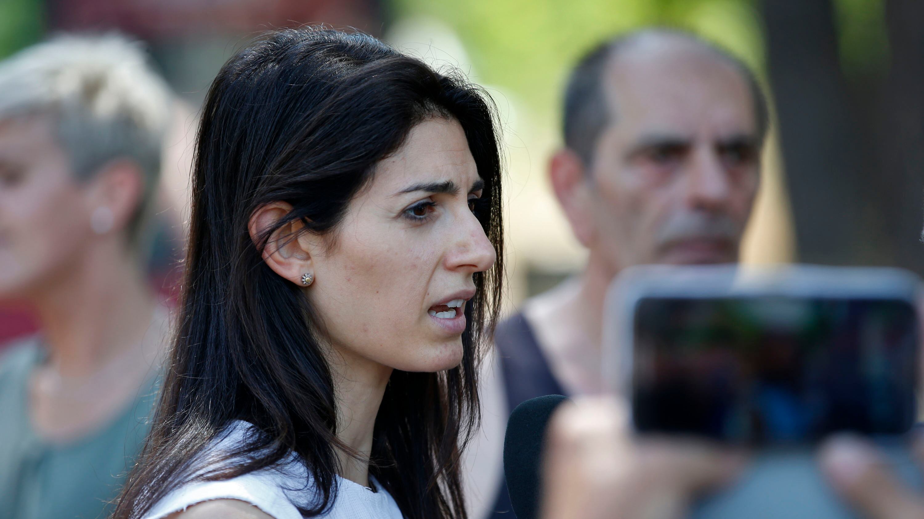 Roma invasa dai topi L'appello della Raggi