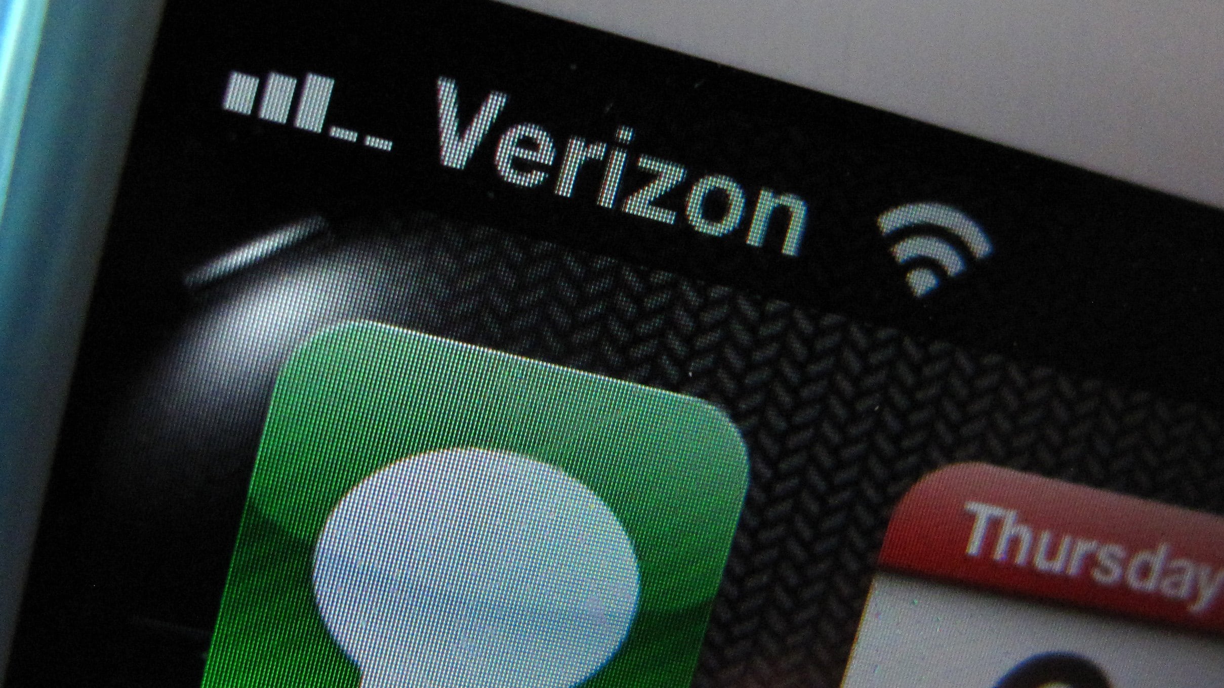 Telecomunicazioni, gli Usa sorpassano l'Europa. I casi di Verizon e Microsoft