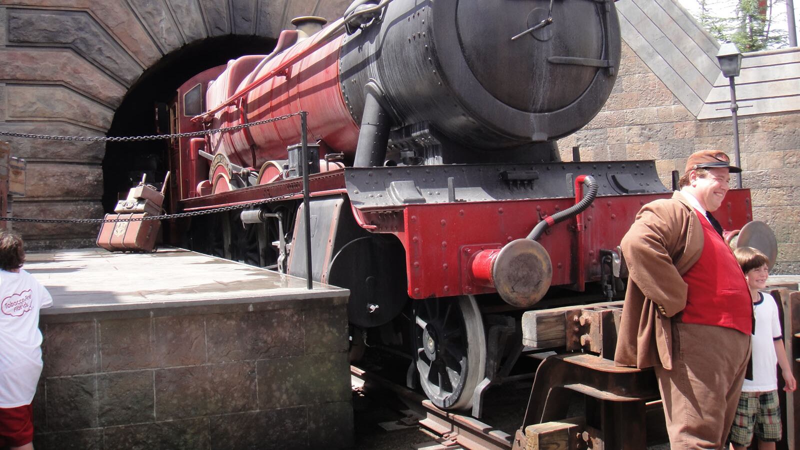 L'Hogwarts Express torna in servizio per tutti i fan di Harry Potter