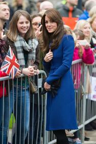 Kate Middleton, bella e glam in blu in Scozia 31