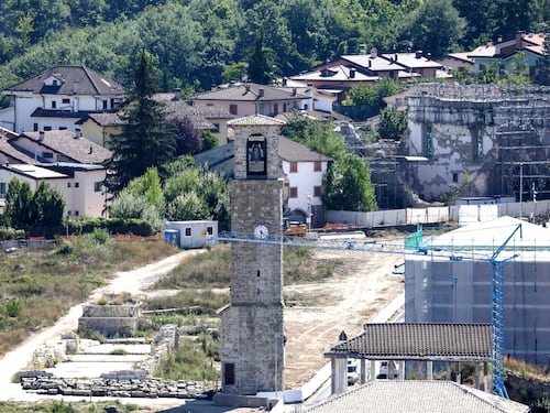 Amatrice, qui dove le gru non saldano il conto dei morti