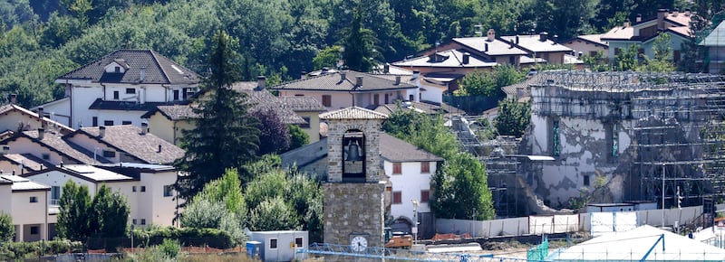Amatrice, qui dove le gru non saldano il conto dei morti